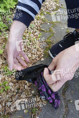 Symbolfoto Hundekotentsorgung