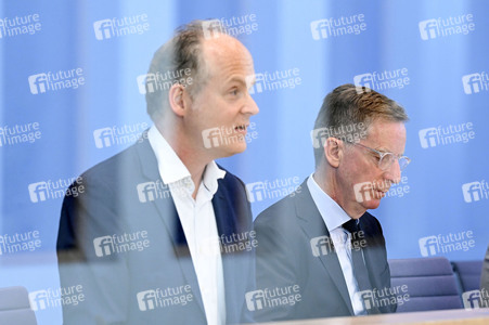 Bundespressekonferenz Vorstellung der Studie: Herausforderungen für die Schuldenbremse in Berlin