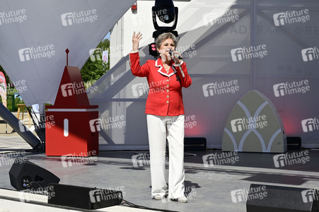 Sommergarten-Show in Beelitz