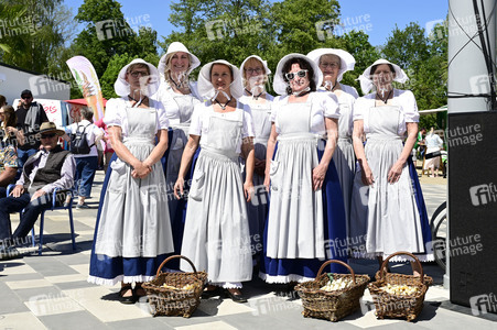 Sommergarten-Show in Beelitz