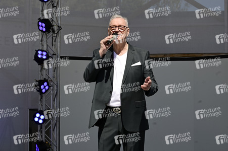 Sommergarten-Show in Beelitz