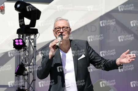 Sommergarten-Show in Beelitz