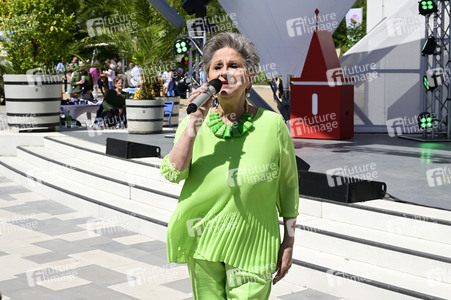 Sommergarten-Show in Beelitz