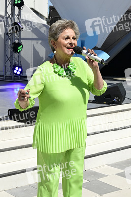 Sommergarten-Show in Beelitz