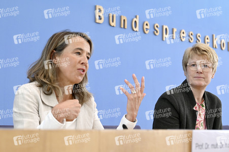 Bundespressekonferenz Vorstellung des Frühjahrsgutachten 2024 in Berlin