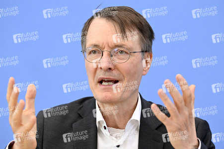 Bundespressekonferenz Krankenhausreform in Berlin