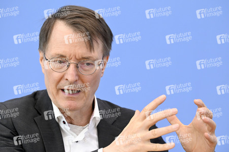 Bundespressekonferenz Krankenhausreform in Berlin