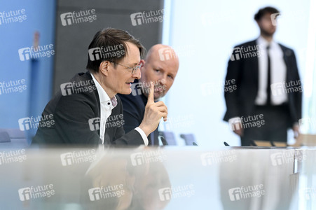 Bundespressekonferenz Krankenhausreform in Berlin