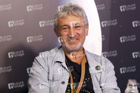 Pressekonferenz zur Eröffnung vom Starmus VII Festival in Bratislava