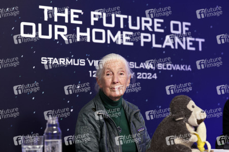 Pressekonferenz zur Eröffnung vom Starmus VII Festival in Bratislava