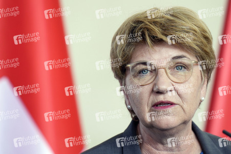 Empfang der Bundespräsidentin der Schweiz in Berlin