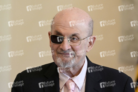 Frank-Walter Steinmeier empfängt Salman Rushdie in Berlin