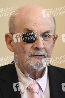 Frank-Walter Steinmeier empfängt Salman Rushdie in Berlin