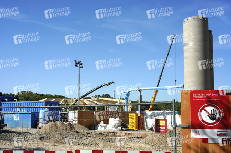 Bühnenaufbauarbeiten für das Demokratiefest in Berlin