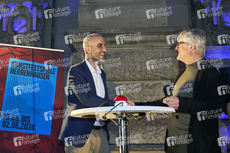 Kunstinstallation Floating Earth in Hannover