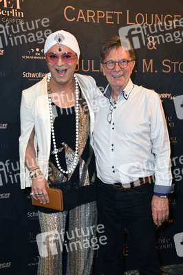 Carpet Lounge Berlin x Julian F.M. Stoeckel in Berlin