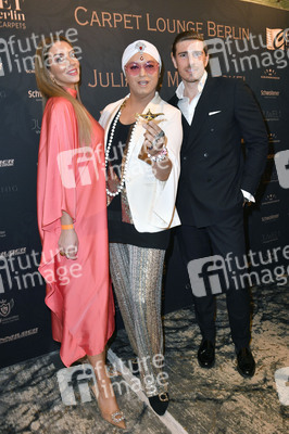 Carpet Lounge Berlin x Julian F.M. Stoeckel in Berlin