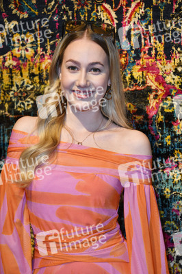 Carpet Lounge Berlin x Julian F.M. Stoeckel in Berlin