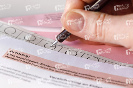 Symbolfoto Briefwahl zur Europawahl 2024