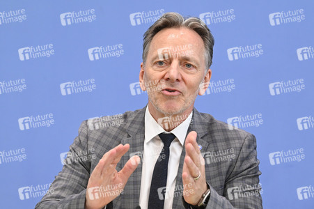 Bundespressekonferenz Fallzahlen für die Politisch Motivierte Kriminalität (PMK) 2023 in Berlin