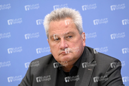 Bundespressekonferenz Jahresstatistik 2023 zu rechter und rassistischer Gewalt in Berlin