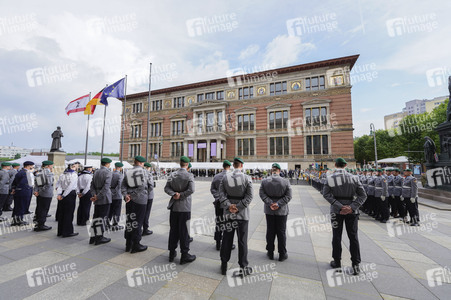 Feierliches Gelöbnis von Soldatinnen und Soldaten der Bundeswehr in Berlin
