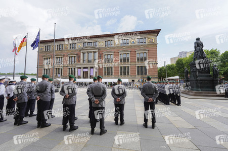 Feierliches Gelöbnis von Soldatinnen und Soldaten der Bundeswehr in Berlin