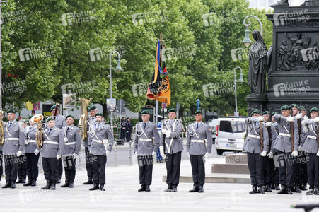 Feierliches Gelöbnis von Soldatinnen und Soldaten der Bundeswehr in Berlin