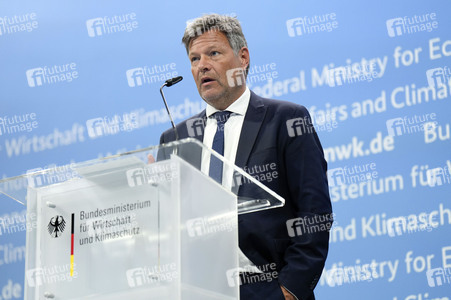 Pressekonferenz mit Robert Habeck in Berlin