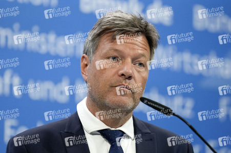 Pressekonferenz mit Robert Habeck in Berlin