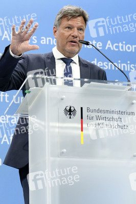 Pressekonferenz mit Robert Habeck in Berlin