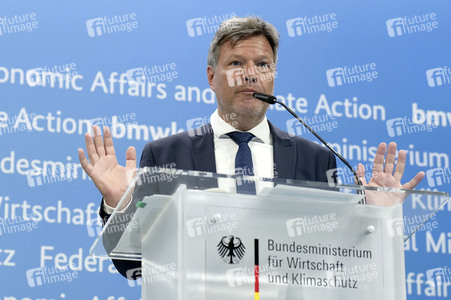 Pressekonferenz mit Robert Habeck in Berlin