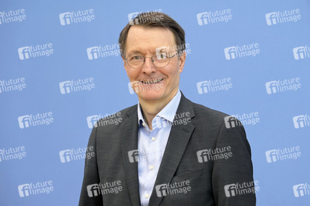 Bundespressekonferenz Kabinettsbeschluss zum Versorgungsstärkungsgesetz in Berlin