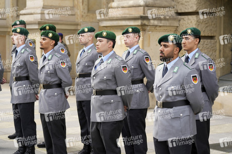 Feierliches Gelöbnis von Soldatinnen und Soldaten der Bundeswehr in Berlin