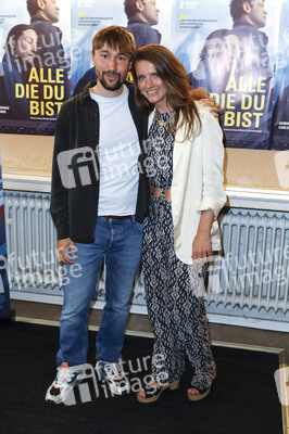 Filmpremiere 'Alle die Du bist' in Köln