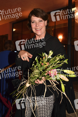 Theaterpremiere 'Die Kehrseite der Medaille' in München