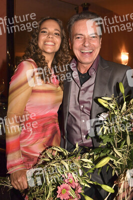 Theaterpremiere 'Die Kehrseite der Medaille' in München