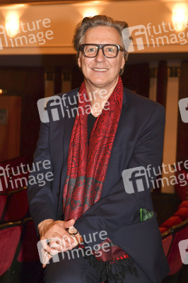 Theaterpremiere 'Die Kehrseite der Medaille' in München