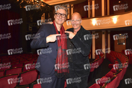 Theaterpremiere 'Die Kehrseite der Medaille' in München