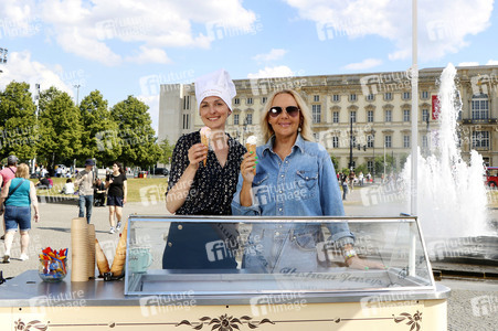 Fototermin mit Natascha Ochsenknecht in Berlin