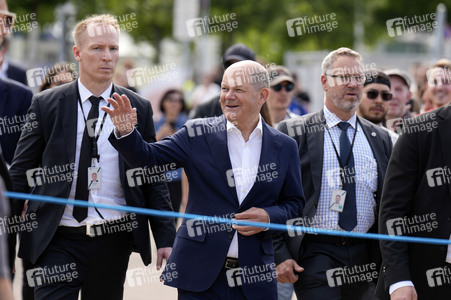 Demokratiefest zu 75 Jahren Grundgesetz in Berlin