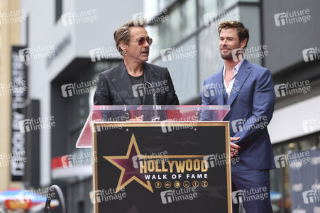 Chris Hemswoth erhält einen Stern auf dem Hollywood Walk of Fame in Los Angeles