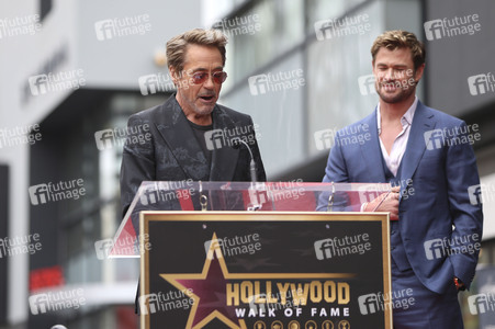 Chris Hemswoth erhält einen Stern auf dem Hollywood Walk of Fame in Los Angeles