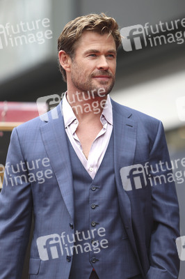 Chris Hemswoth erhält einen Stern auf dem Hollywood Walk of Fame in Los Angeles
