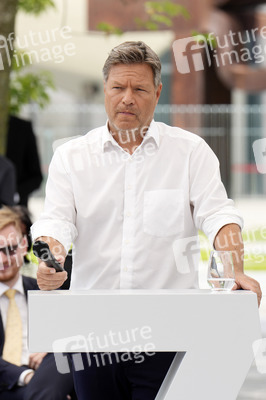 Demokratiefest zu 75 Jahren Grundgesetz in Berlin