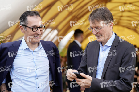 Demokratiefest zu 75 Jahren Grundgesetz in Berlin