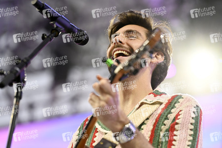 Konzert von Álvaro Soler beim Demokratiefest zu 75 Jahren Grundgesetz in Berlin