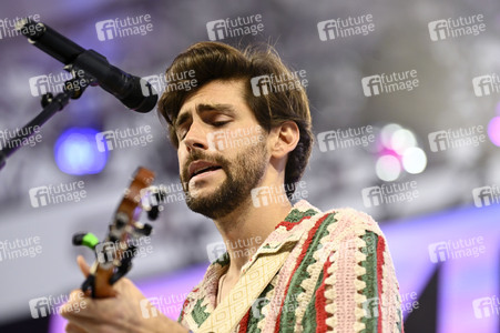 Konzert von Álvaro Soler beim Demokratiefest zu 75 Jahren Grundgesetz in Berlin