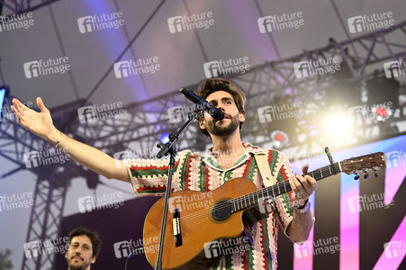 Konzert von Álvaro Soler beim Demokratiefest zu 75 Jahren Grundgesetz in Berlin