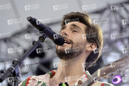 Konzert von Álvaro Soler beim Demokratiefest zu 75 Jahren Grundgesetz in Berlin